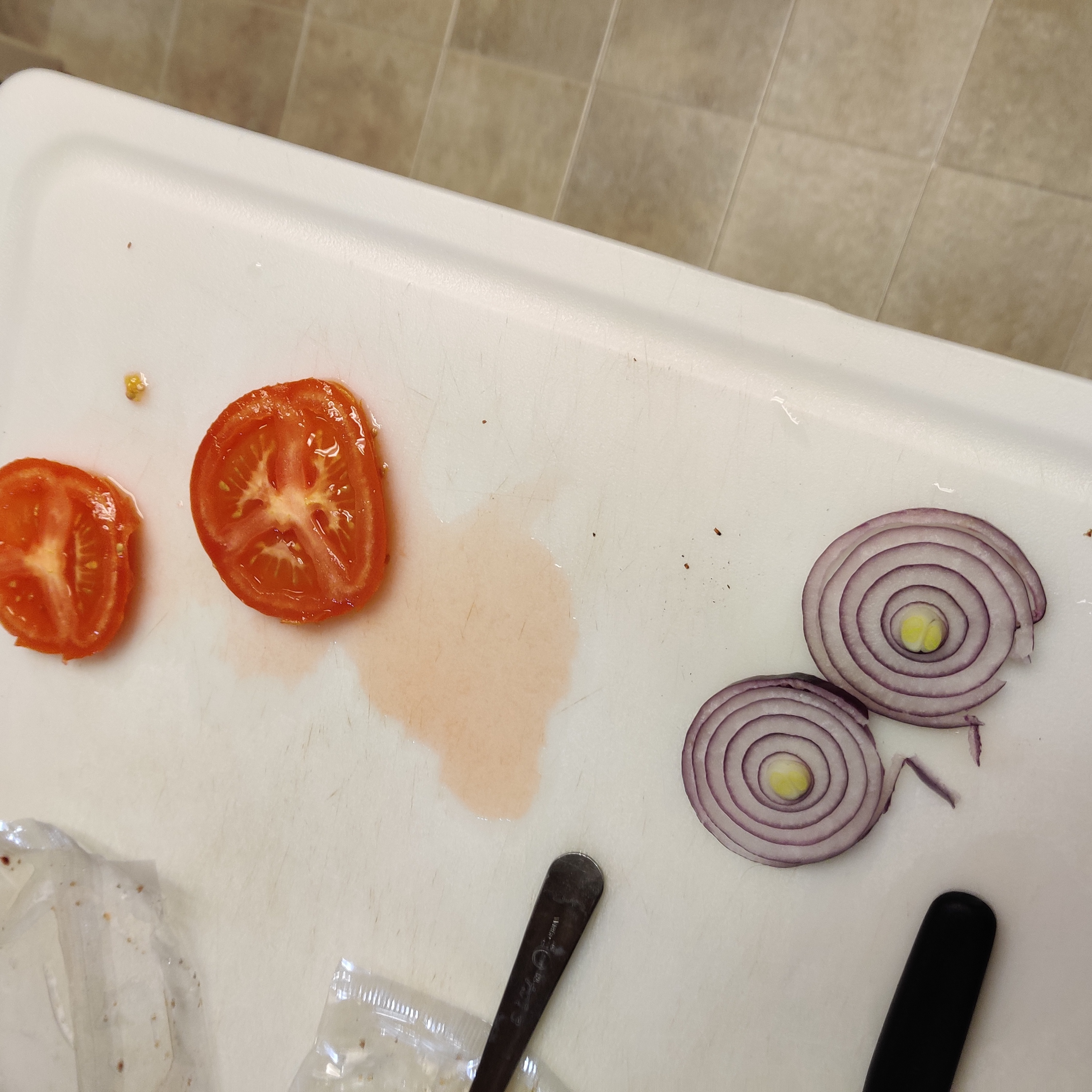 Image of tomato and onion slices